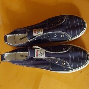 TRUE RELIGION BRODHI SNEAKER LACELESS SLIP ON SNEAKERS SIZE 10
